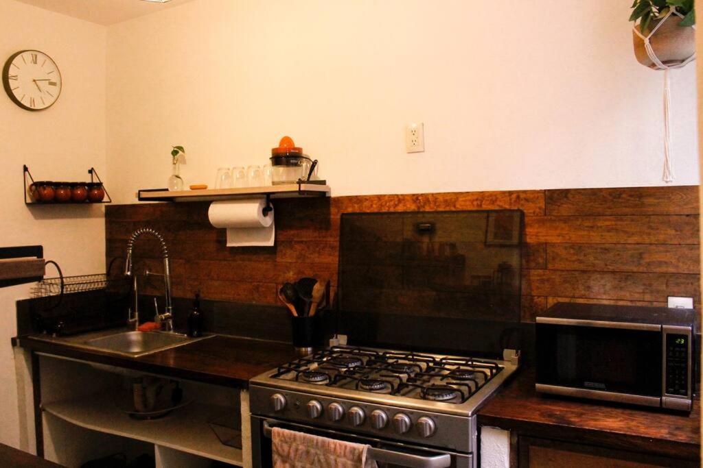 New Mex Inspired Bo-Ho Chic Apartment With Private Patio And Roof Terrace مدينة مكسيكو المظهر الخارجي الصورة